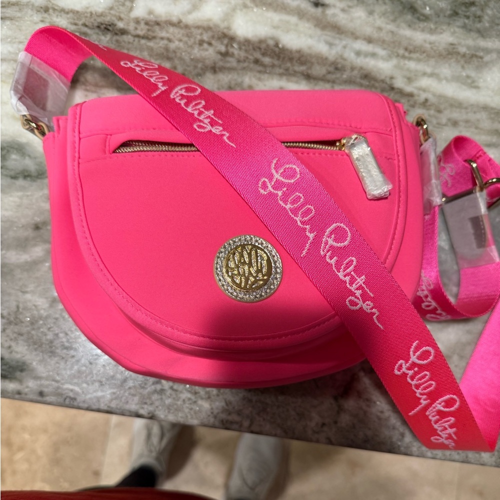 Lily Pulitzer hot pink cross body bag like new